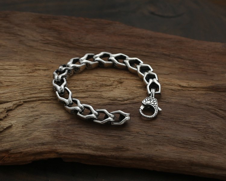 Men's Thai Silver Skull Bracelet - Image 4