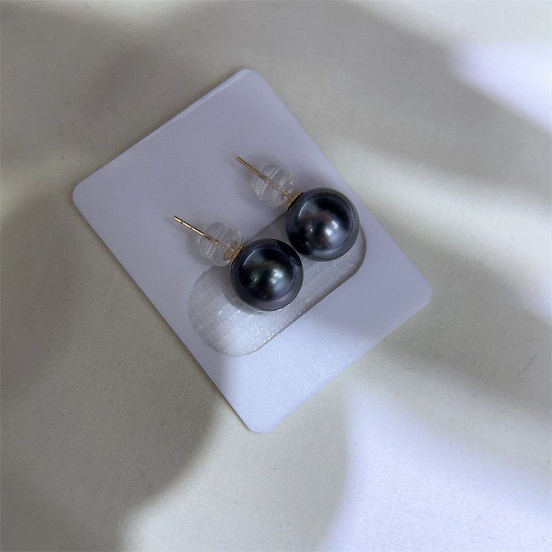 Fashion Sea Pearls Stud Earrings - Image 6