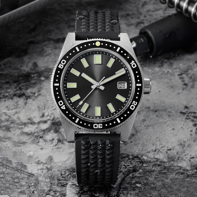 Submersible Mechanical Watch Waterproof Sapphire Bubble Mirror Watch - Image 3