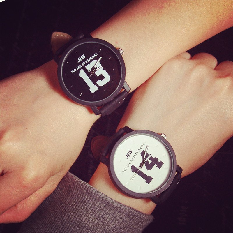 1314 big digital Korean version of the tide Harajuku pair of black and white couple watches Korean fashion street student belt pair table - Image 3