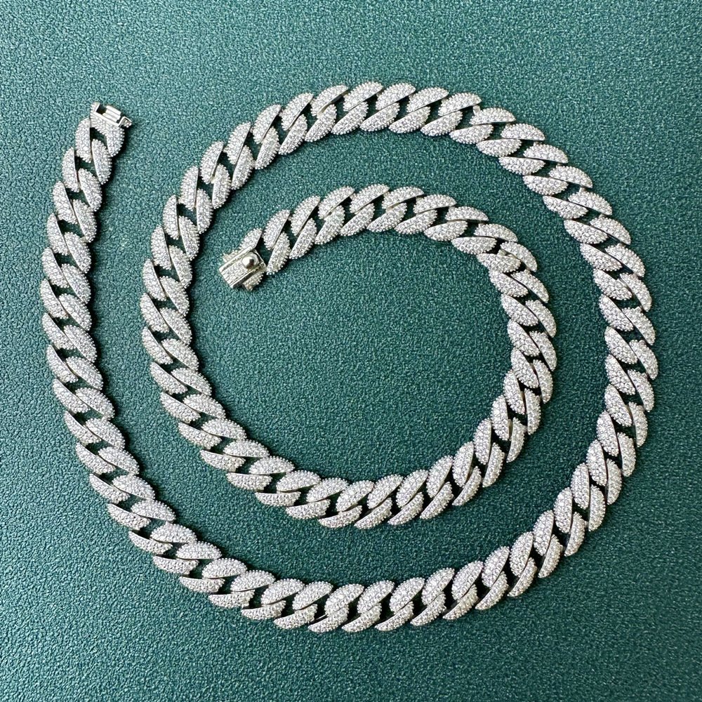 European And American Full Diamond Cuban Link Chain - Image 5