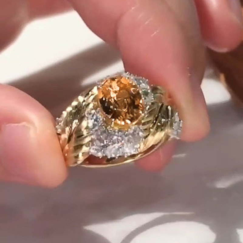 Embossed Feather Ring Female Fashion Exquisite Ring Inlaid Yellow Zircon Style - Image 2