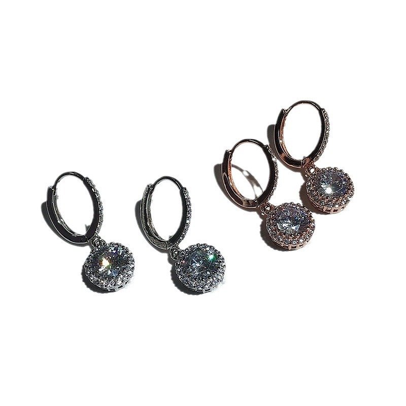 Temperament Fire Colorful Crystals 2 Karat Flower Earrings - Image 3