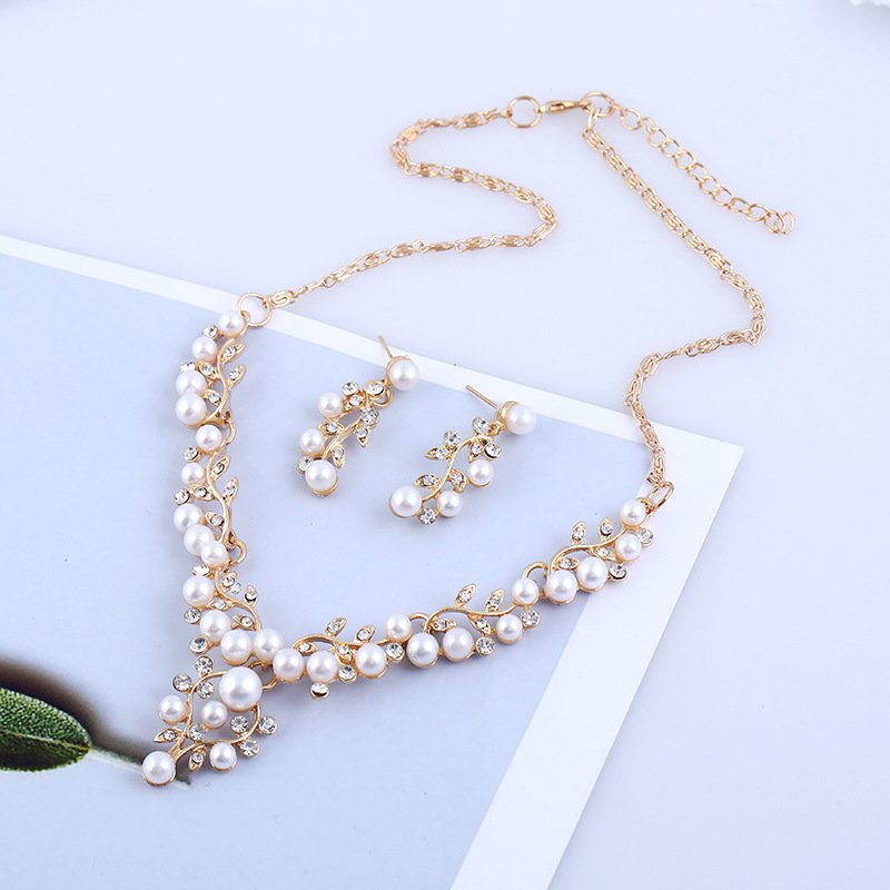 Aliexpress explosion of European and American fashion chain set sweet temperament all-match pearl diamond earrings necklace bride suit - Image 5