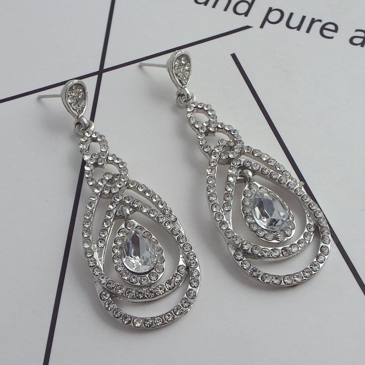 Qifu European And American Exaggerated Long Geometric Circle Jeweled Earrings - Image 3