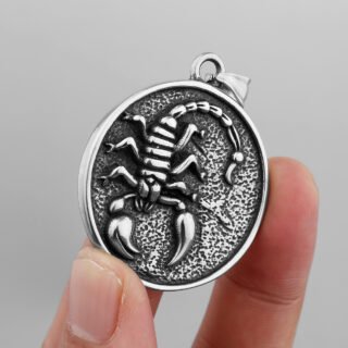 Scorpion Round Pendant Men's Animal Fashion Vintage Necklace