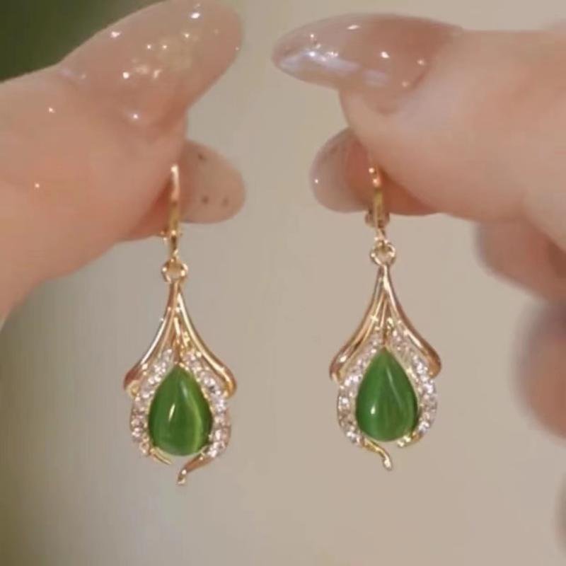 Green Opal Angel Tears Ear Clip
