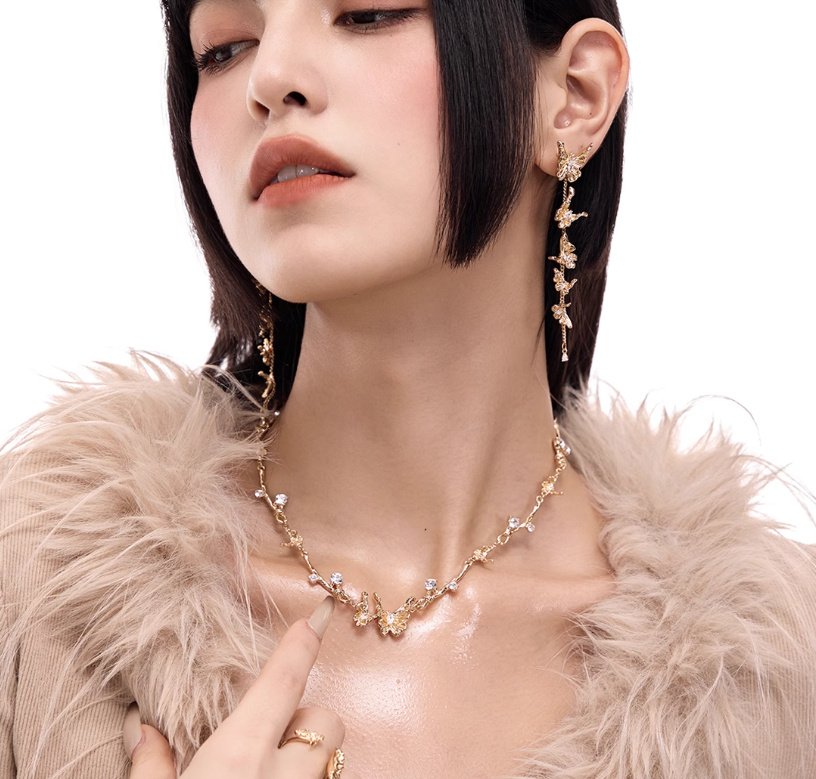 Vintage Tassel Multi-layer Gold Butterfly Earrings - Image 2