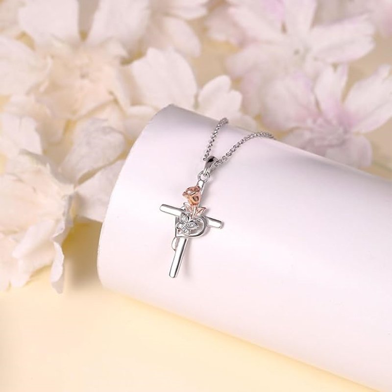 European And American S925 Sterling Silver Cross Rose Pendant Clavicle Chain - Image 3