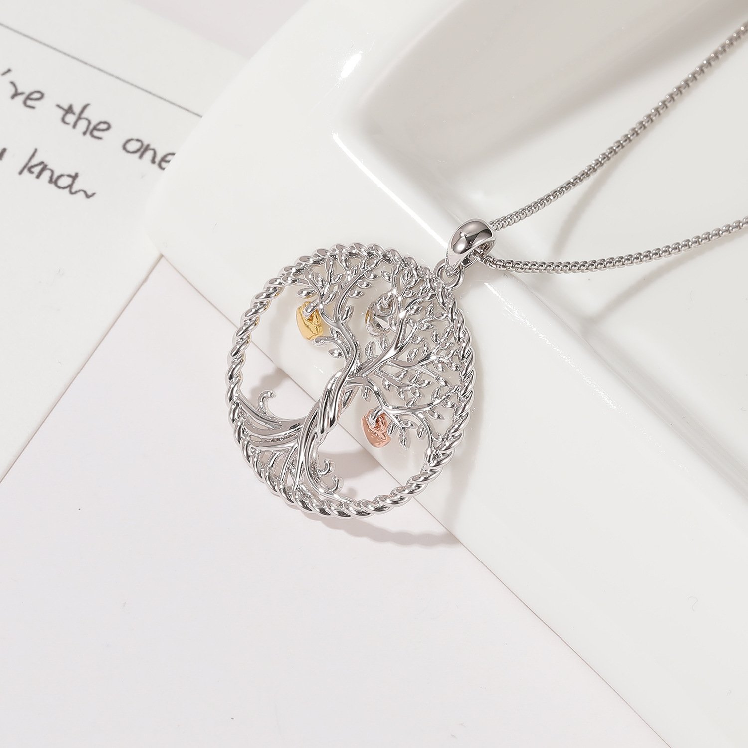 Fashion Heart Lucky Tree Hollow Necklace - Image 3