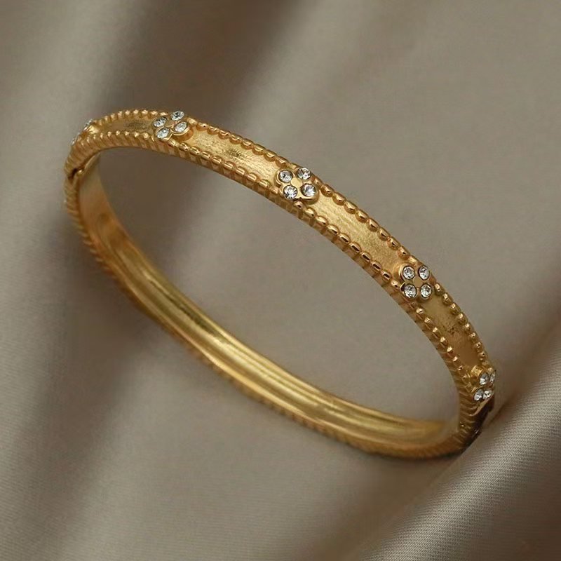 Mid-ancient Light Luxury Zircon Bracelet Niche Temperament Women - Image 2