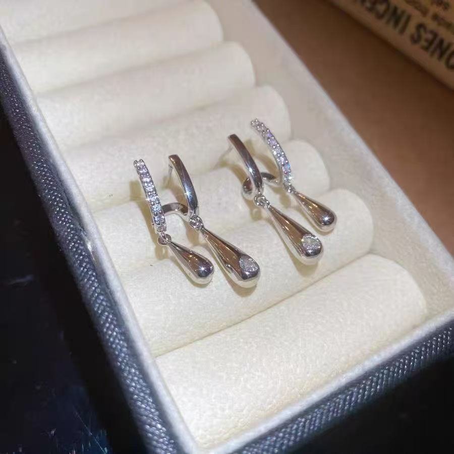 Light Dance Under The Moon Water Drop Diamond Petite Earrings - Image 4