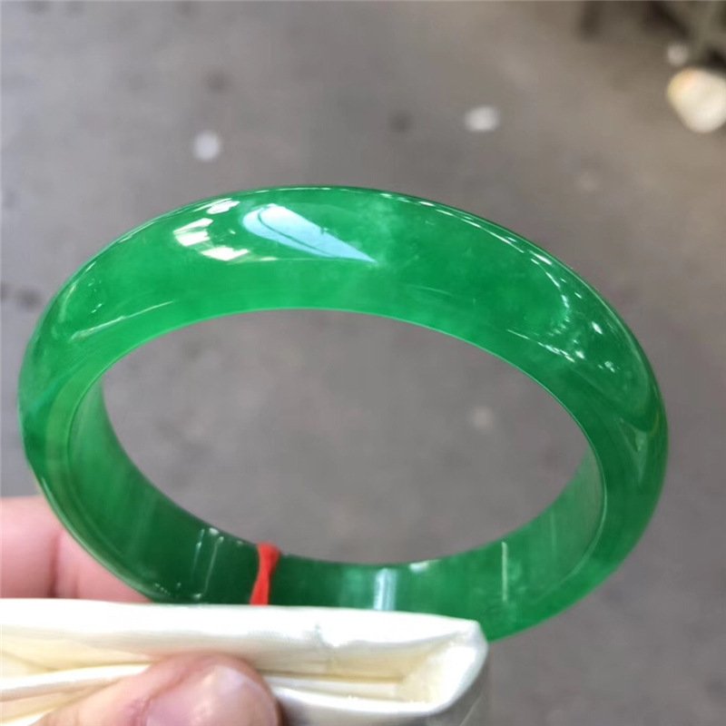 Women's Jade Ice Jadeite Bracelet With Certificate - Image 3