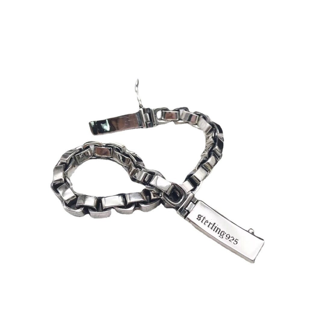 Men's And Women's Fashion Glossy Thai Silver Bracelet - Image 5