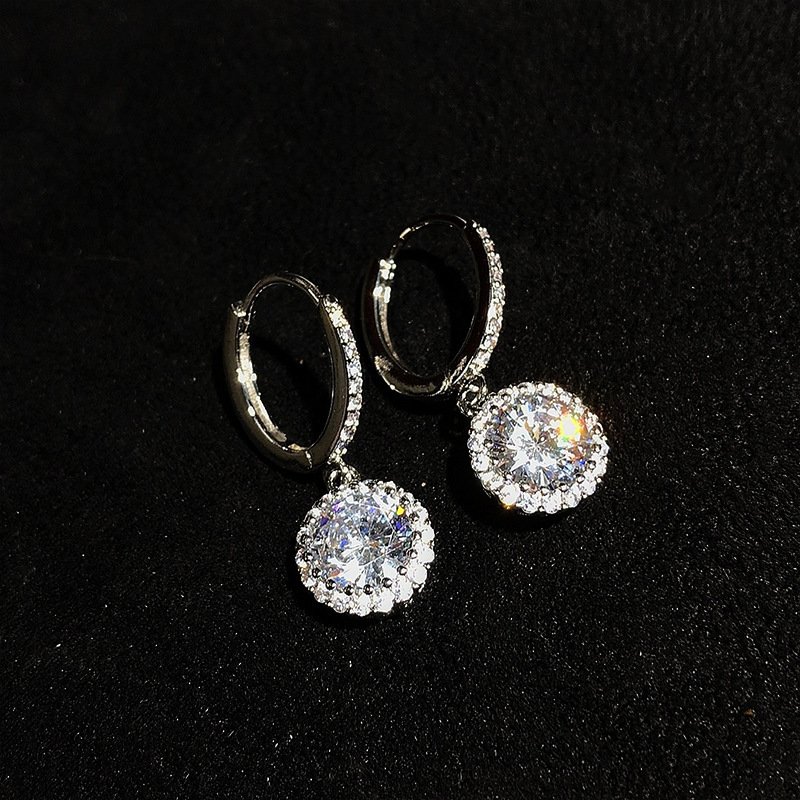 Temperament Fire Colorful Crystals 2 Karat Flower Earrings