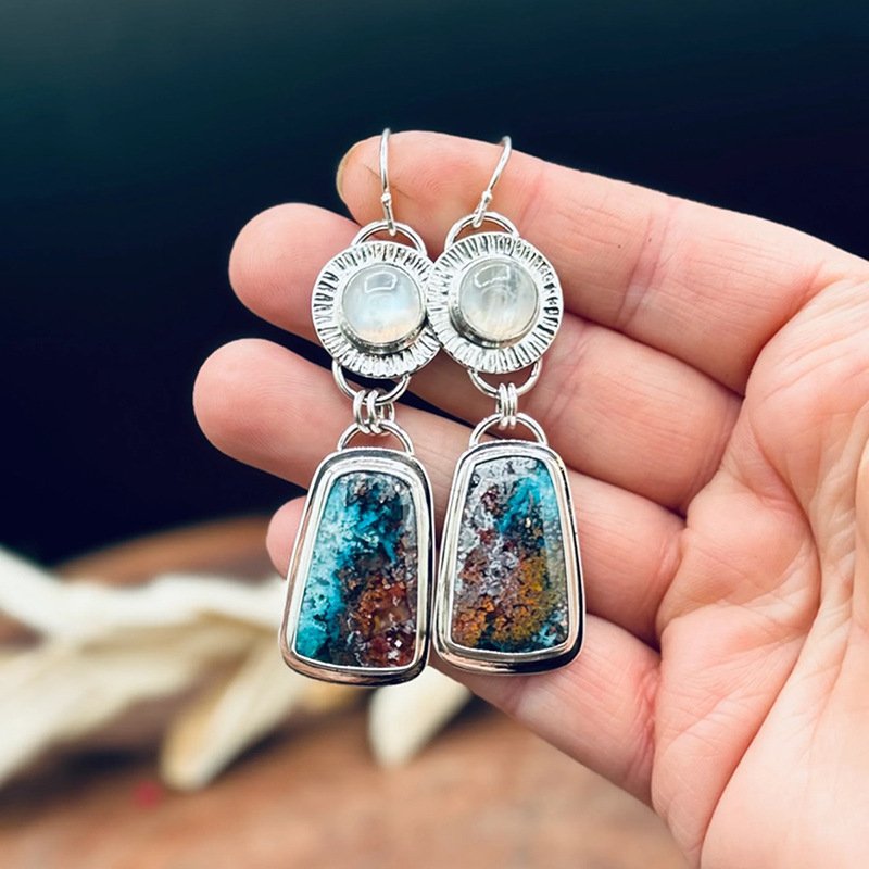 Retro Geometric Enamel Personalized Earrings - Image 3